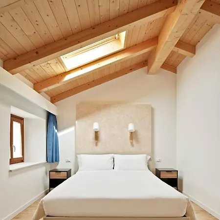 Crocevia - Carsica Contemporanea 4*