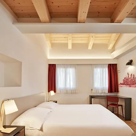 Crocevia - Carsica Contemporanea