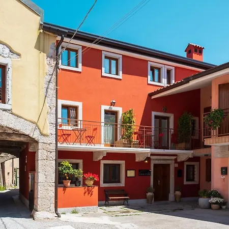 Crocevia - Carsica Contemporanea Trieste