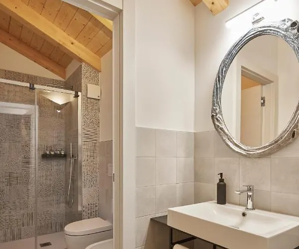 Crocevia - Carsica Contemporanea Vendégház