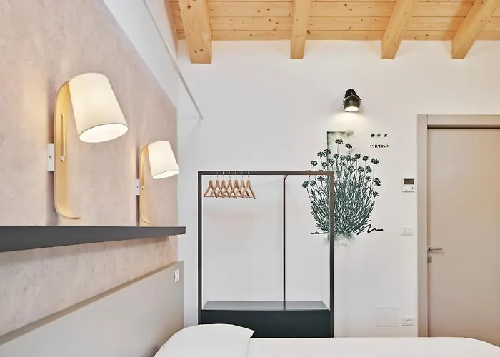 Crocevia - Carsica Contemporanea 4* Trieszt