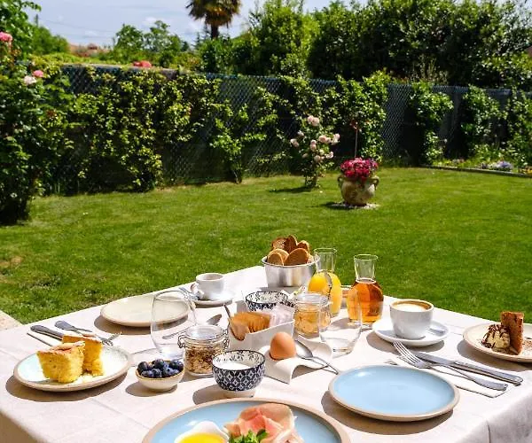 Crocevia - Carsica Contemporanea 4* Trieszt