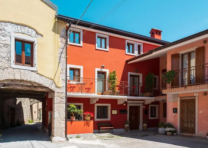 Crocevia - Carsica Contemporanea Trieszt