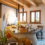 Πανσιόν Crocevia - Carsica Contemporanea 4*