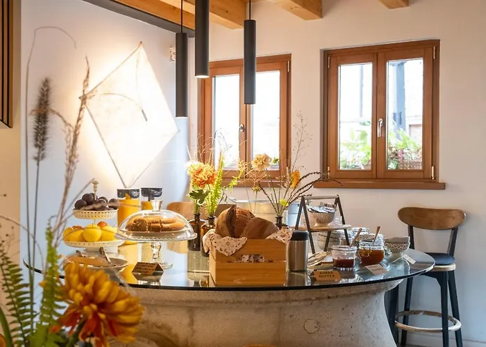 Maison d'hôtes Crocevia - Carsica Contemporanea 4*